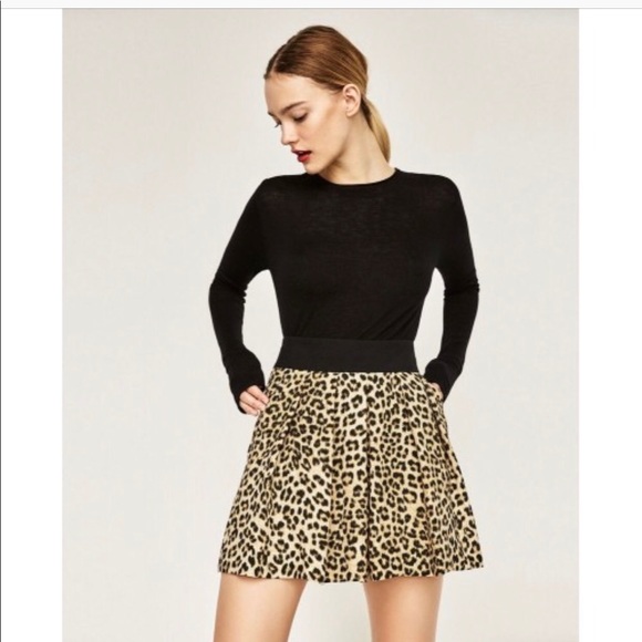 Zara Pants - 📂 Zara Animal Print Shorts Skort Small